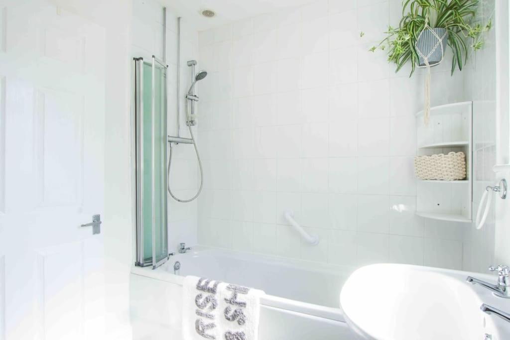 Beautiful 2 Bedroom House Close To The Seaside Κλίθορπς Εξωτερικό φωτογραφία